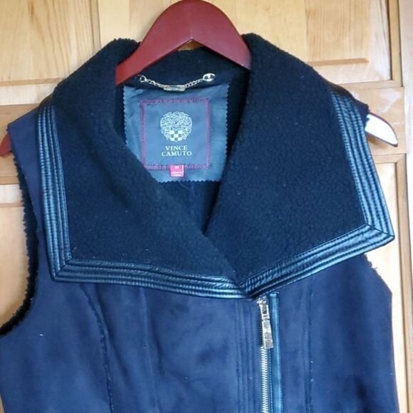 Vince Camuto Sz. M Black Faux Suede Sherpa Lined Zippered Vest with Pockets - Picture 2 of 10